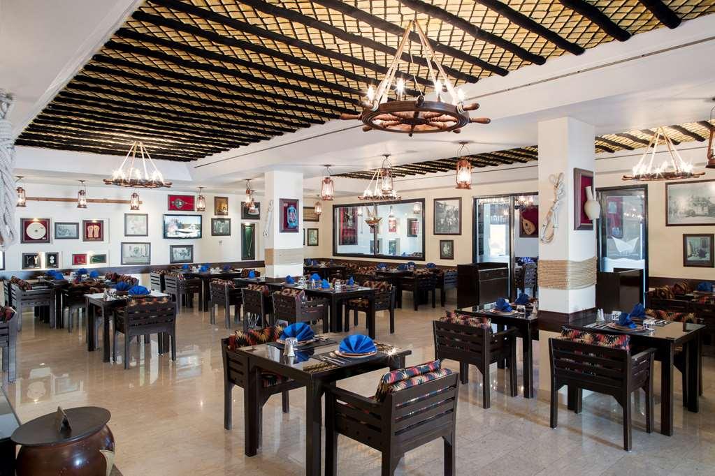 The Palms Beach Hotel And Spa - Kuwai Koweït Restaurant photo